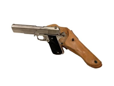 Colt Model 1911 A1 .45 Caliber Semi-auto Revolver SN: 241757. Colt Model 1911 A1 .45 Caliber 