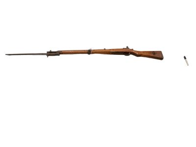 Japanese Arisaka Model 99 7.7x 58 Caliber Bolt Rifle SN: 20760. Japanese Arisaka Model 99 7.7x 