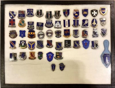 Distinctive Insignia Medals. Distinctive Insignia Medals Hard to find, Infantry. Condition: 
We 