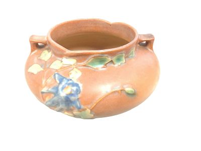 Roseville Columbine Vase 3.25" x 6". Roseville Columbine Vase Roseville ceramic Columbine vase. 