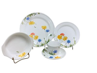 Mikasa Ultra Ceram "Uptown" Bone China. Mikasa Ultra Ceram "Uptown" Bone China Lot of (46) 