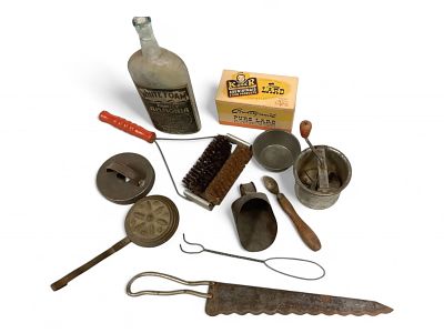 Miscellaneous Vintage Kitchen Ware. Miscellaneous Vintage Kitchen Ware White Foam Ammonia 