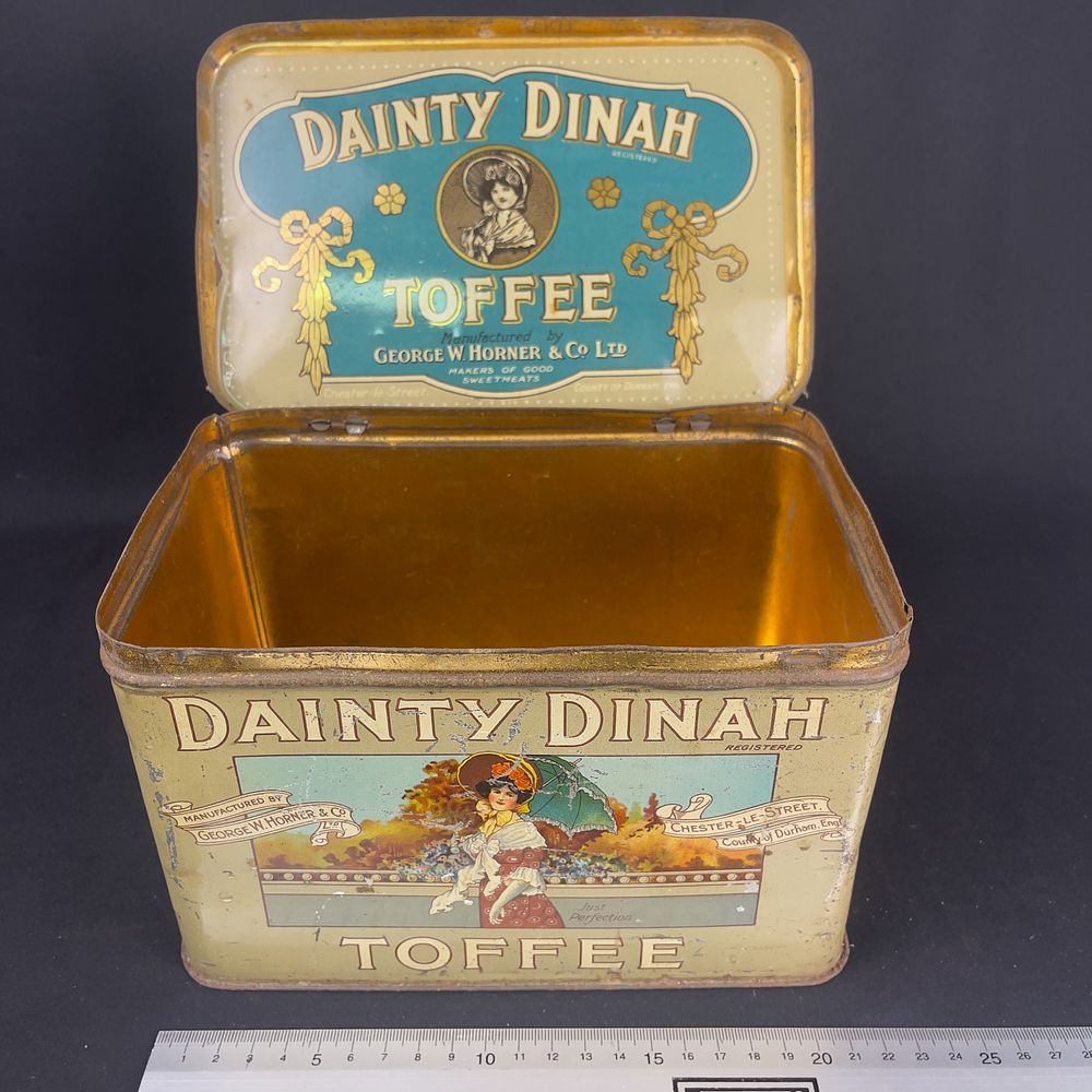 Lot 291: Dainty Dinah Toffee George W Horner Tin
