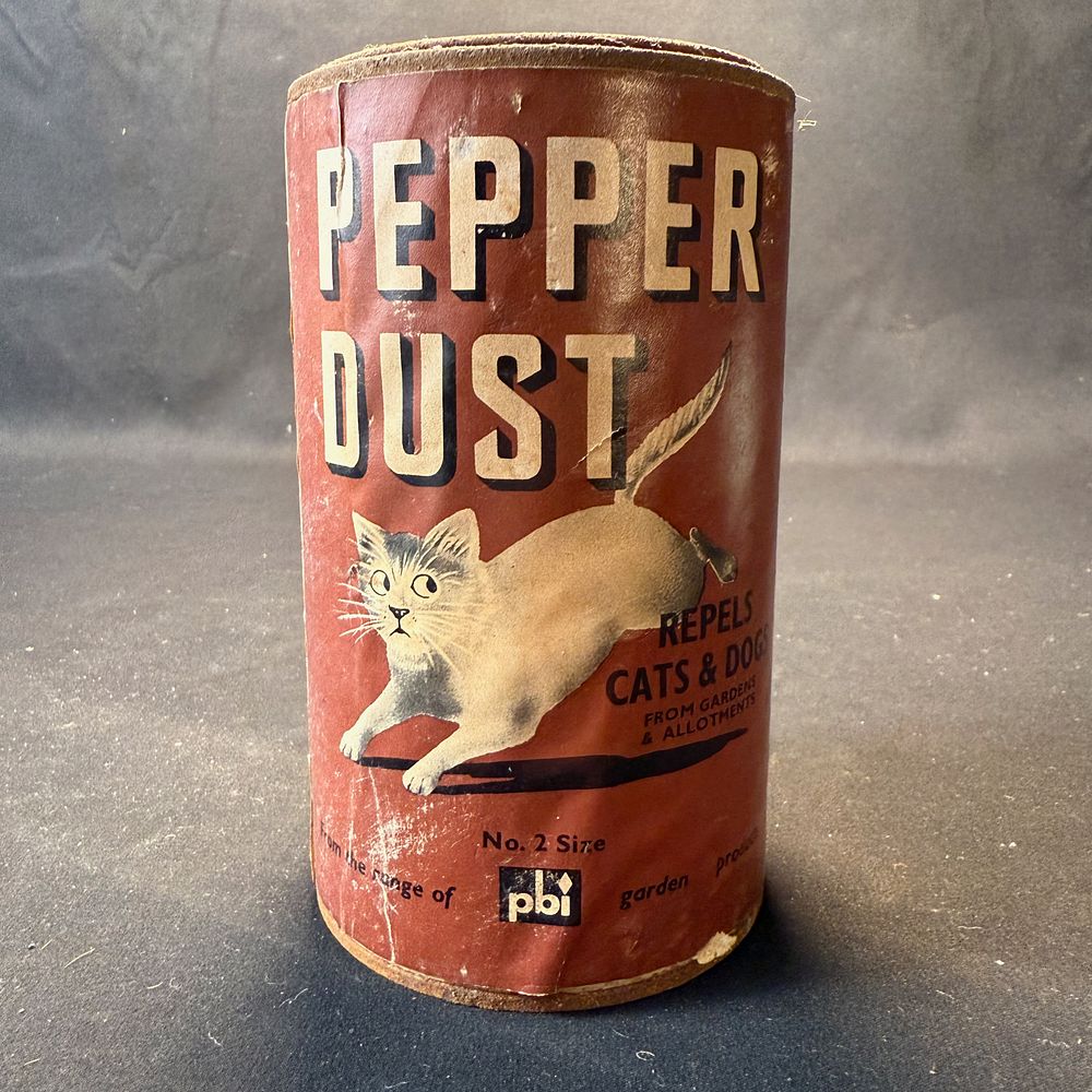 Lot 298: PBI Pan Britannica Industries Pepper Dust Canister