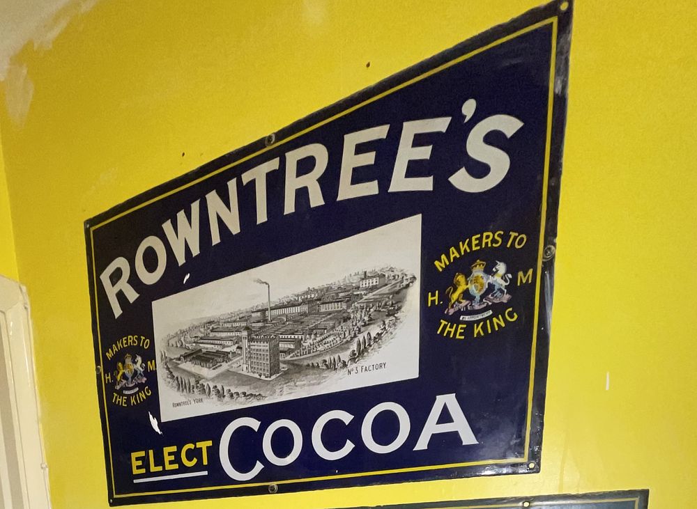 Lot 19: A Rowntree's Elect Cocoa Porcelain Enamel Advertising Sign
