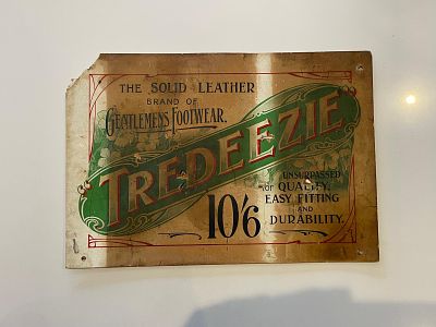 Tredeezie Advertising Showcard. Green field with red and gold diagonal lettering. Art Nouveau 