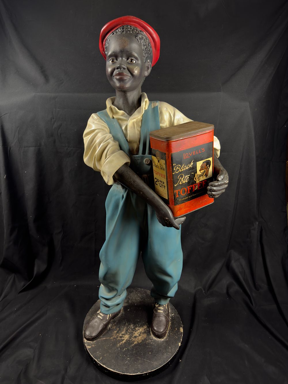 Lot 178: Decorative Figure of a Dark-Skinned Boy
