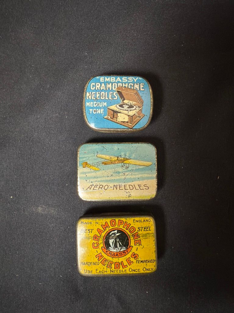 Lot 251: Vintage Gramophone Needle Tins
