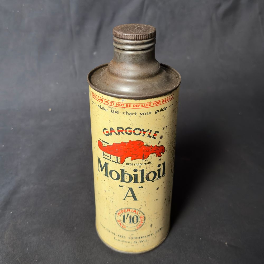 Lot 174: A Mobiloil Quart can