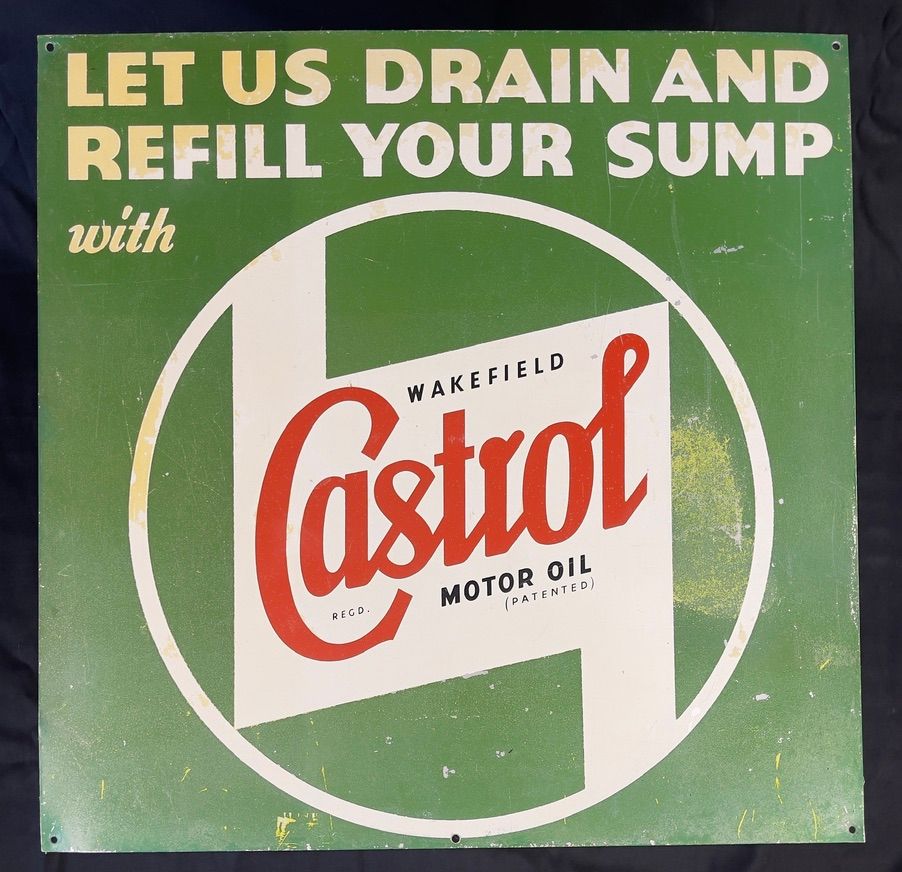 Lot 287: A Michelin large alloy sign