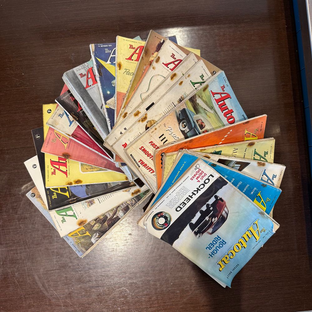 Lot 352: Collection of 20 Vintage Autocar Magazines (1950s–1960)