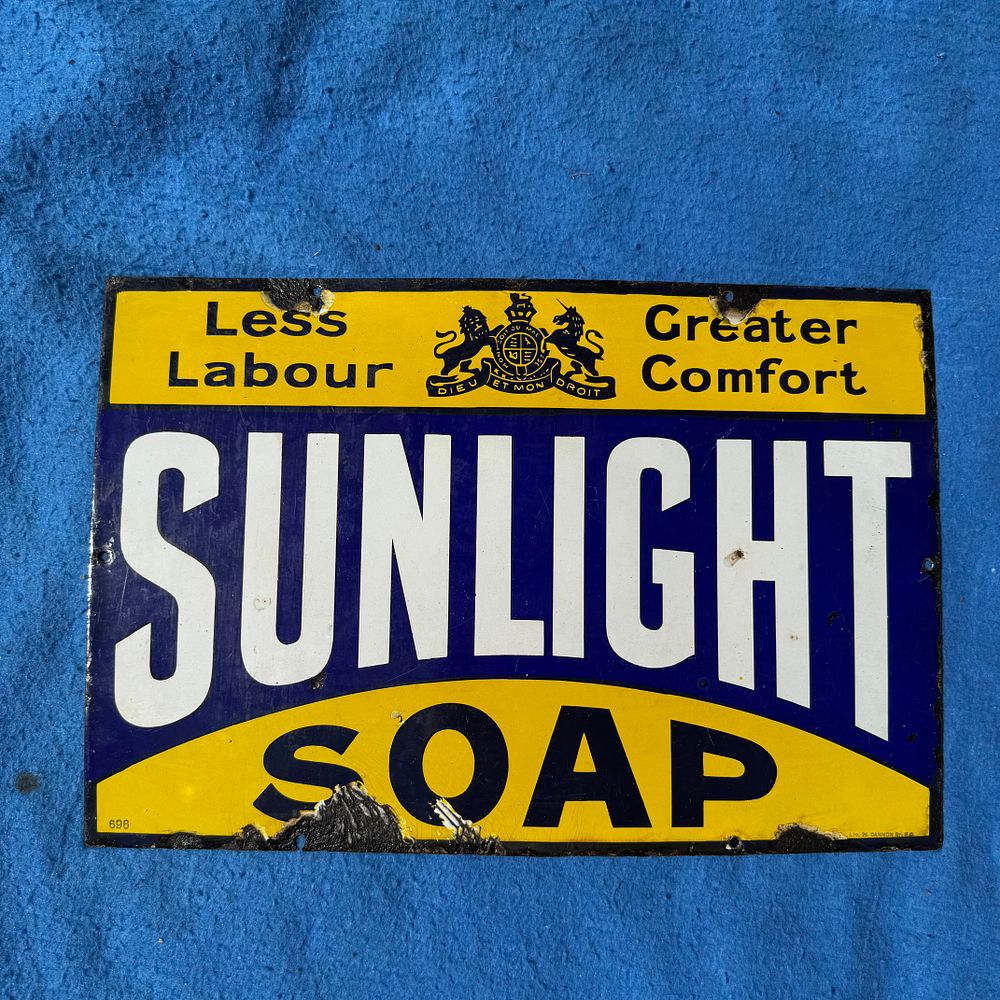 Lot 345: Sunlight Soap Enamel Advertising Sign