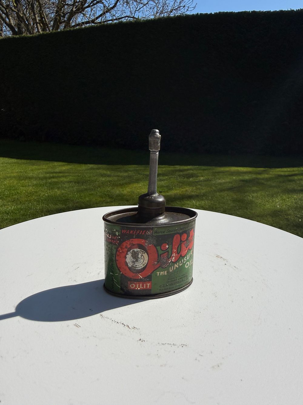 Lot 135: Wakefield Oilit The Unusual Oil Motor Oil Tin