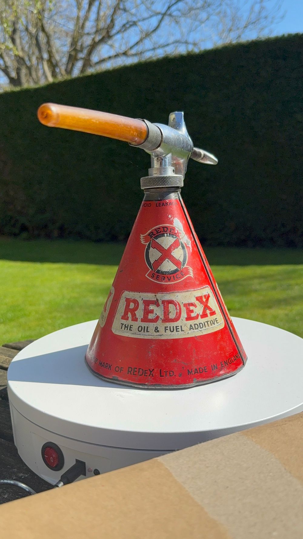 Lot 42: Redex Oil Dispenser