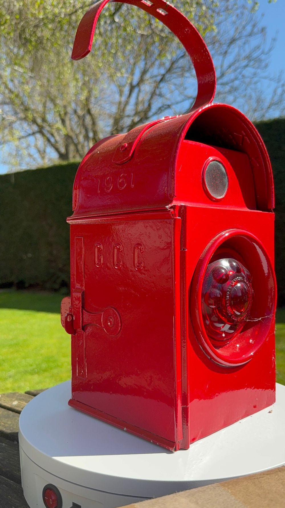 Lot 47: Kenyon Serilight Road Warning Lamp