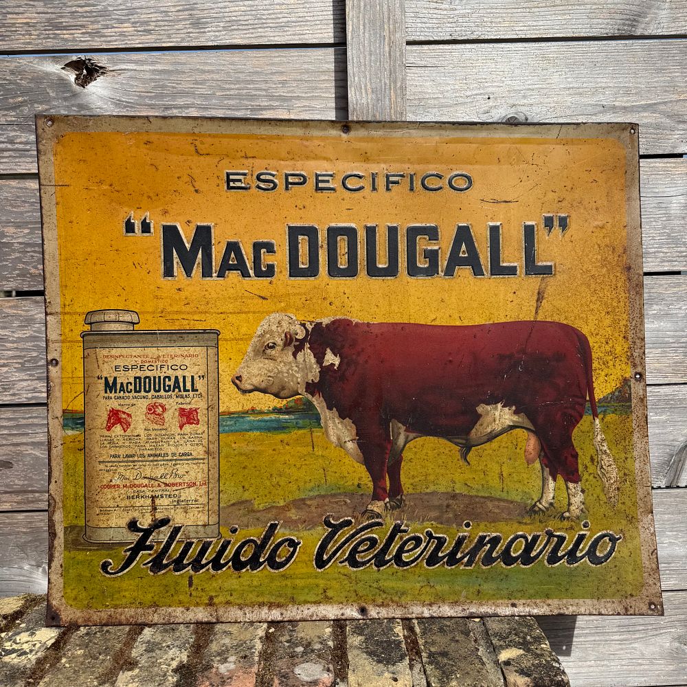 Lot 436: MacDougall Fluido Veterinario Lithographed Tin Advertising Sign