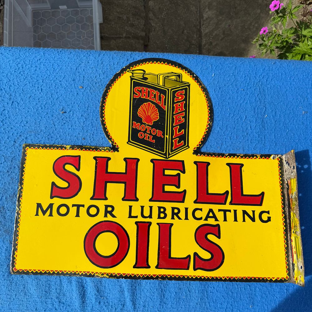 Lot 68: Shell Motor Lubricating Oils Flanged Enamel Advertising Sign