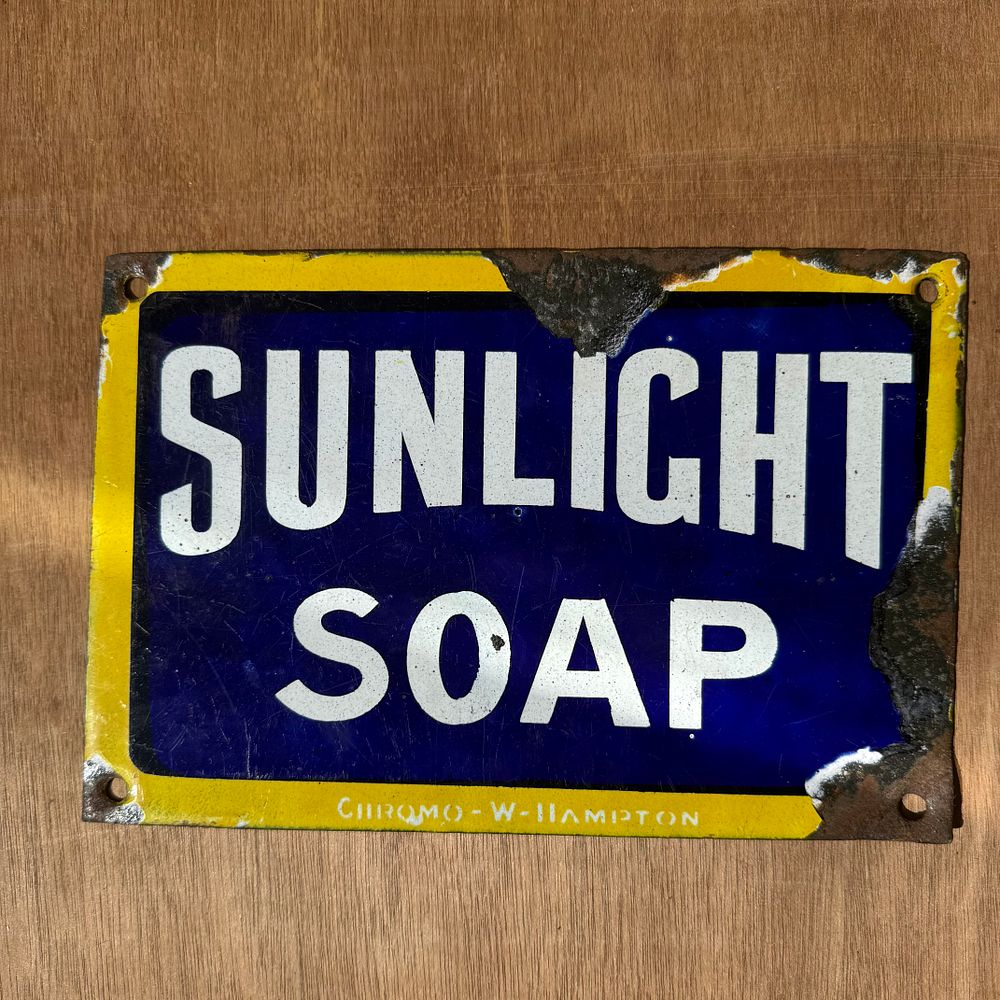 Lot 321: Sunlight Soap Enamel Advertising Sign