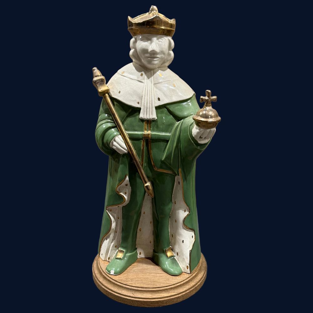 Lot 281: Ceramic Figure of a King in Ceremonial Regalia