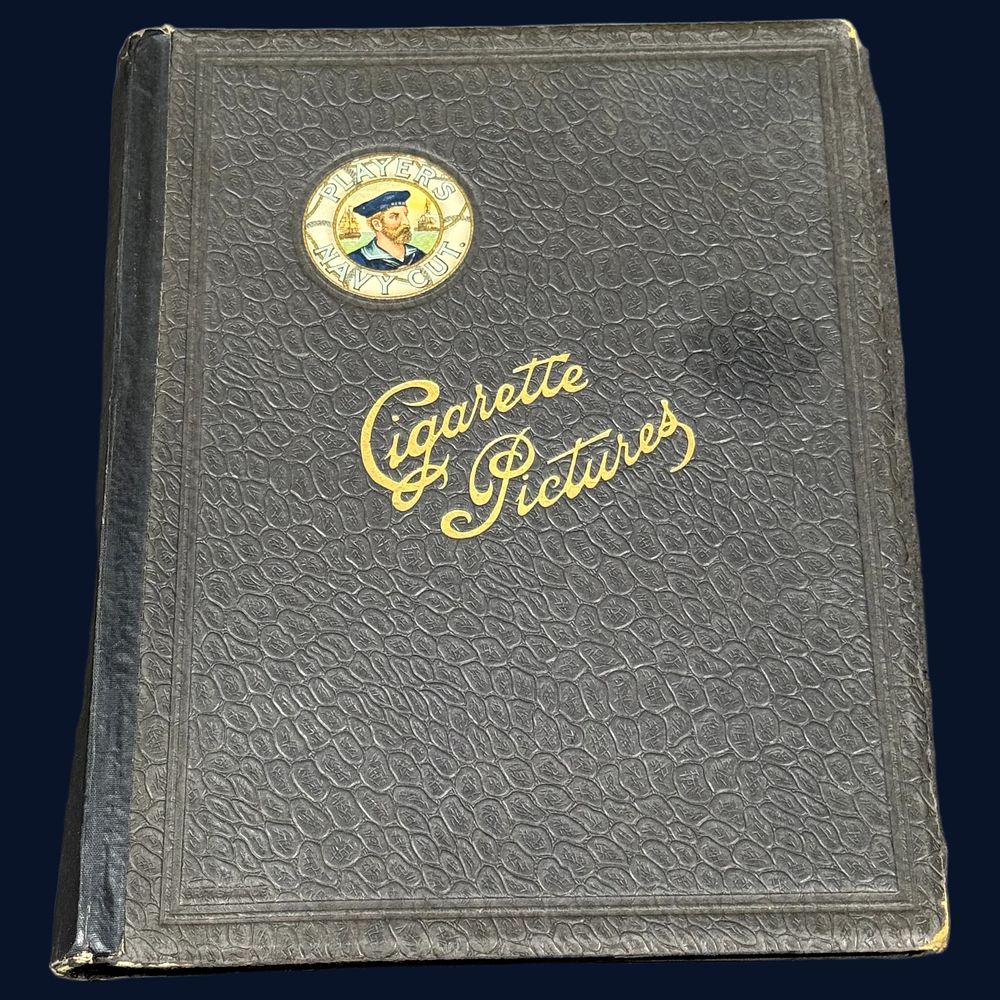 Lot 293: Player's Navy Cut Cigarette Pictures Album