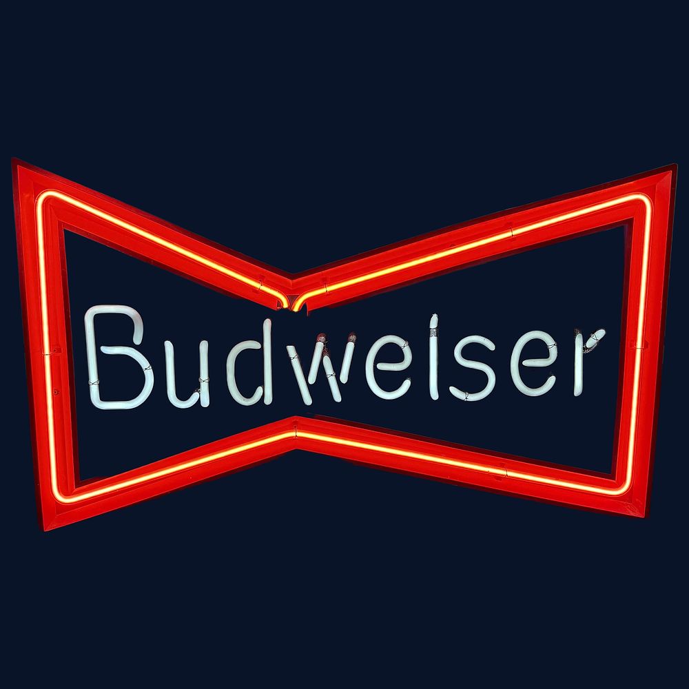 Lot 310: Budweiser Electric Advertising Sign
