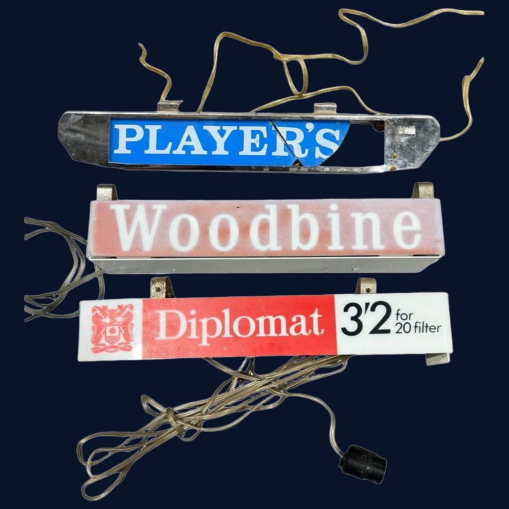 Lot 315: Player's, Woodbine and Diplomat Illuminated Advertising Signs