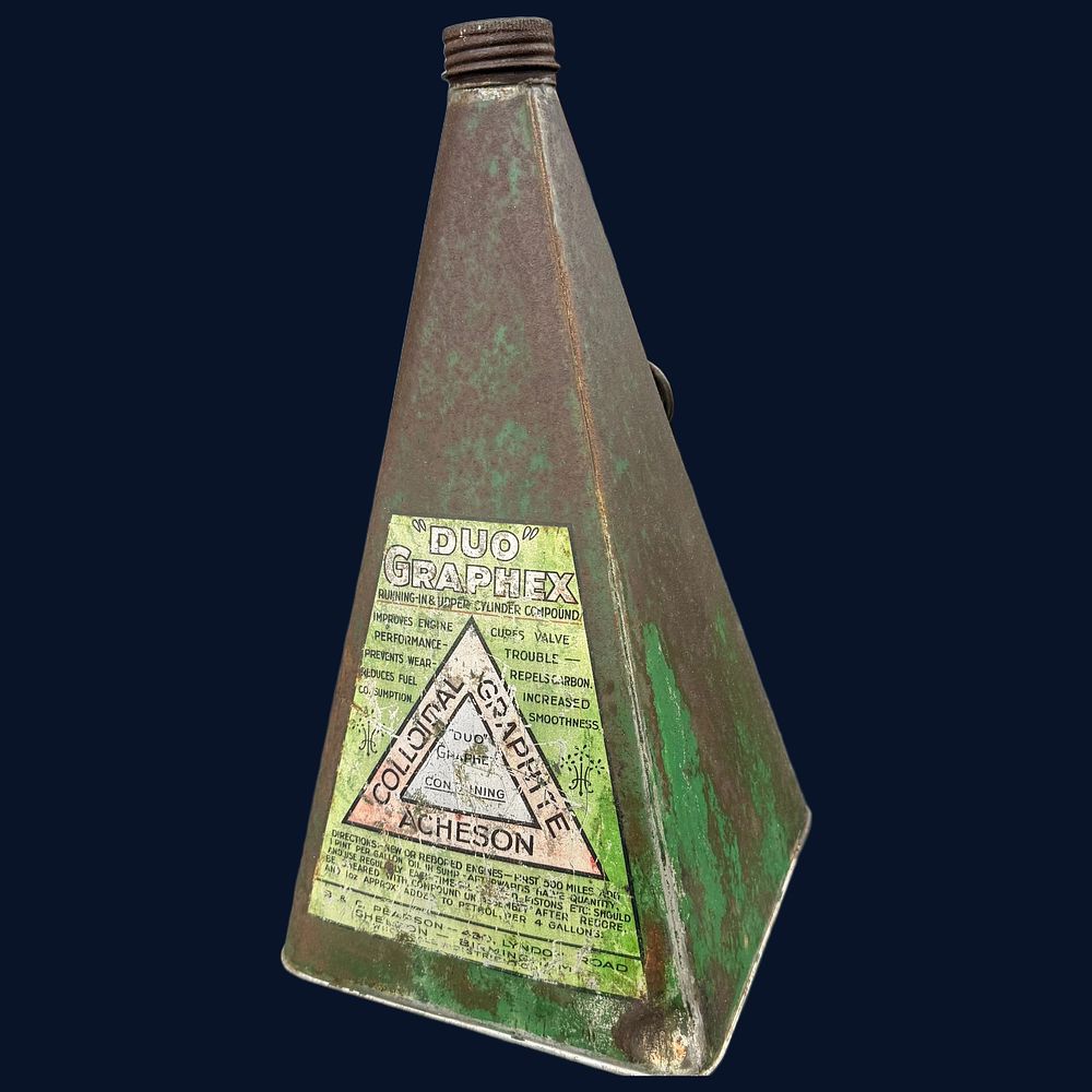 Lot 357: Duo Graphex Running-in Compound Pyramidal Motor Oil Tin