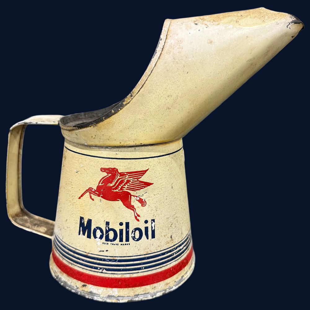 Lot 380: Mobiloil Measuring Jug