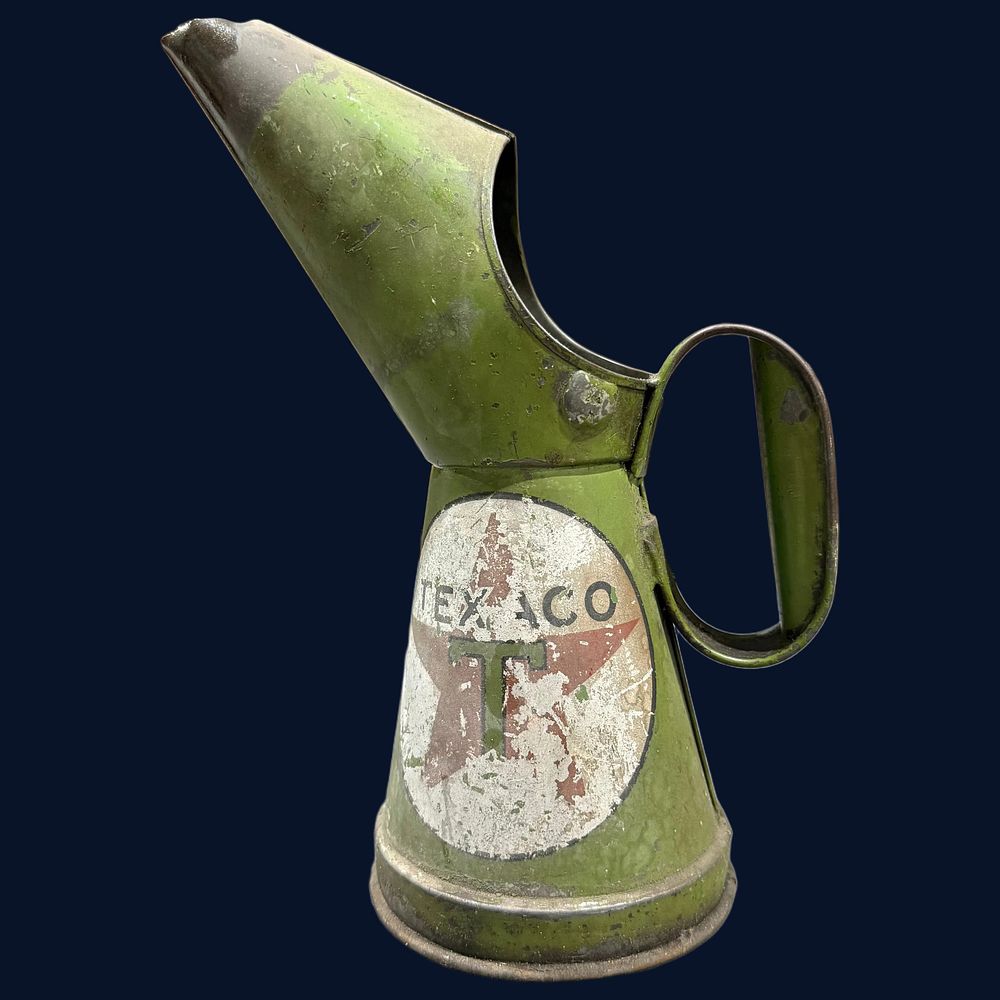 Lot 394: Texaco Oil Pourer