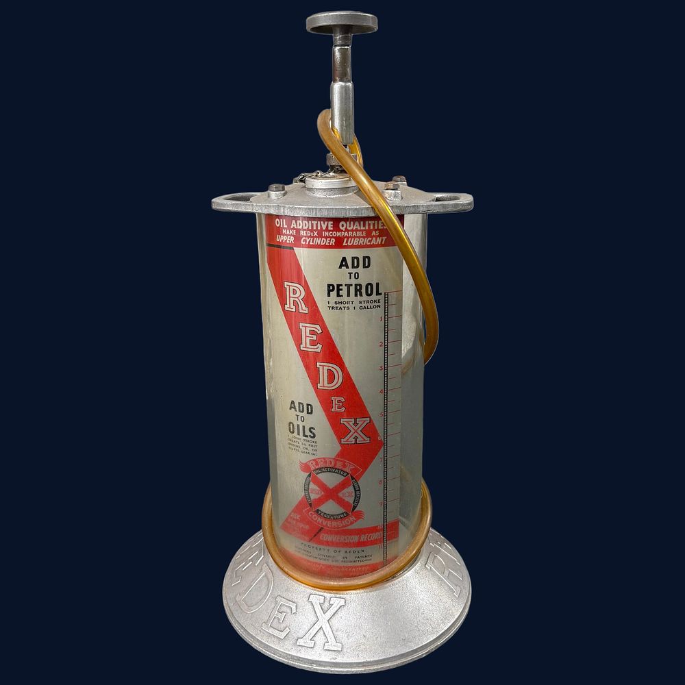 Lot 524: Redex Oil Dispenser