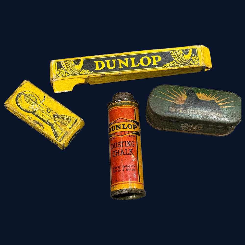 Lot 534: A Collection of Dunlop, Romac, and Sphynx Motoring Accessories