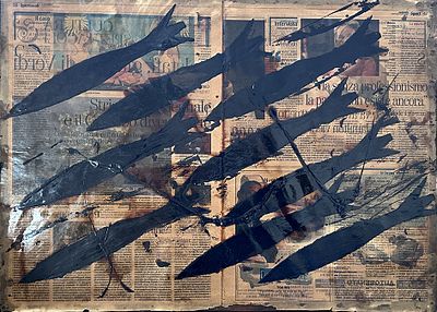 Sergio Ragalzi, Acquario, 2008 - Sergio Ragalzi, Antirombo e flatting su carta di giornale, 61 