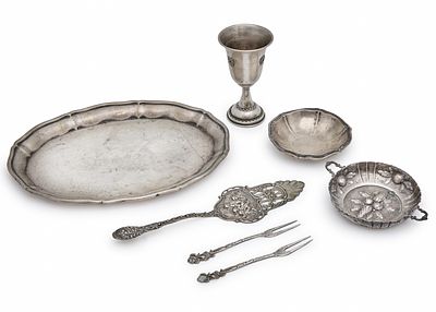 Seven assorted silver items from various makers and models, all hallmarked. Made of '800' silver 
