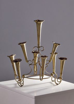 אפרנה 'Epergne' אנגלי עתיק, עשוי מתכת שאריות ציפוי כסף, חתום. מסוף המאה ה-19 או תחילת המאה ה-20 