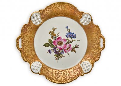 Rosenthal Porcelain Bowl Model Moliere with Gold Decorations, Signed. Elegant bowl with rich 
