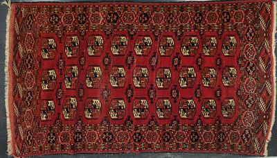 שטיח טורקמני בעבודת-יד דגם גול פיל 'Elephant Foot Gul'. 120X225 ס"מ פגמים לקצוות