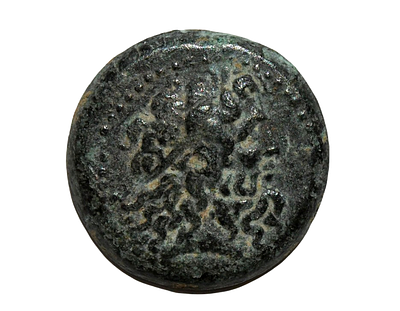 Kings of Egypt : Ptolemy II Philadelphos. 285-246 BC. (Æ) bronze coin Tyre Mint. Weight 5.89