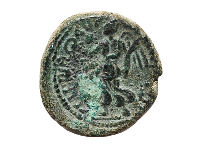 יהודה, מטבעת קיסריה מריטימה (ארץ ישראל), קיסר טראיאנוס (טראיאן) 98-117 לספירה. מטבע עיר ברונזה. 