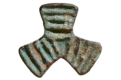 Iron Age, Luristan Bronze Seal 12-7 Century BC. Size 35 mm. of the sealing part. Descriptions 