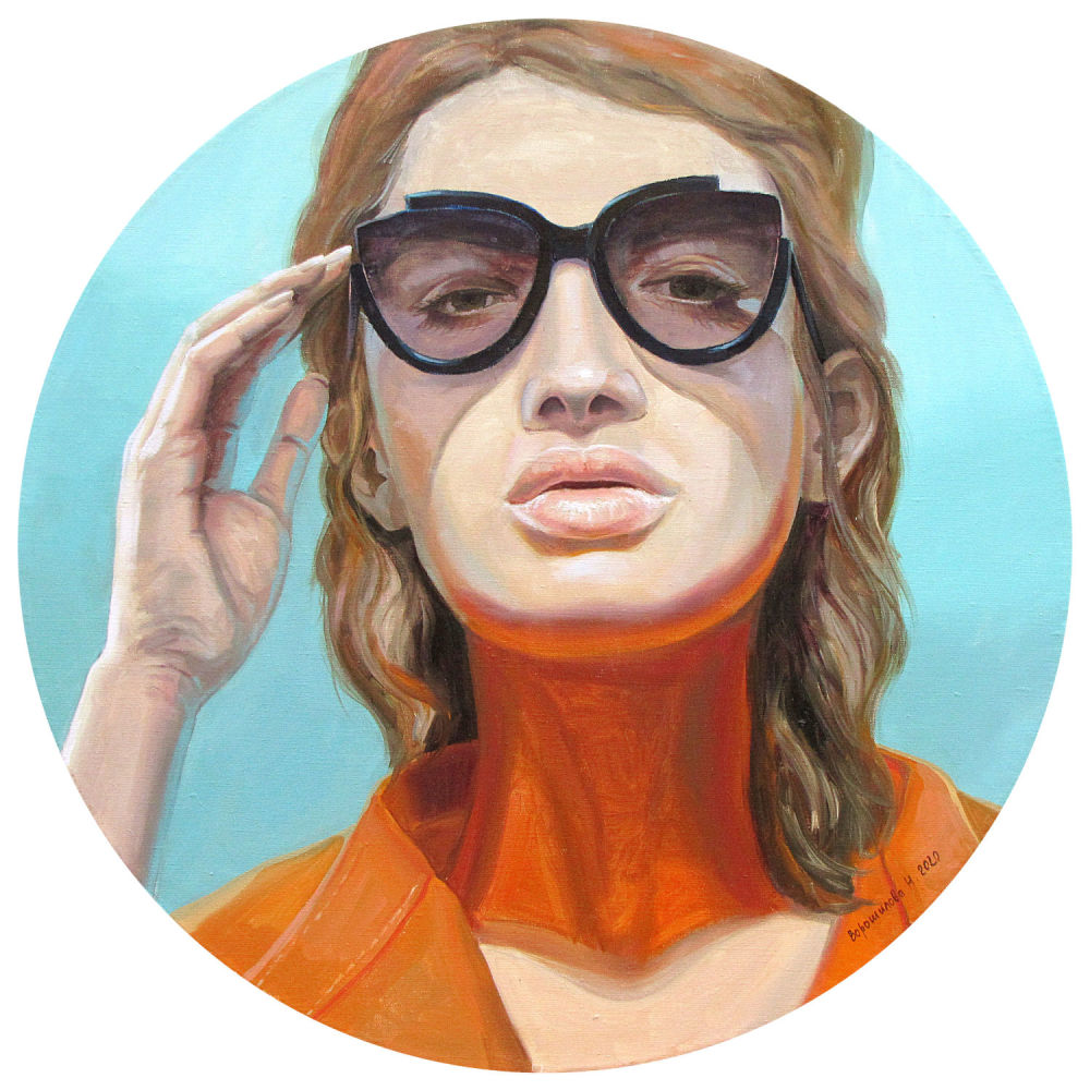 Наталия Ворошилова - ЖАРКО. Холст, масло, диаметр, 70 см. 
ДАТА РОЖДЕНИЯ 
9 ноября 1976 