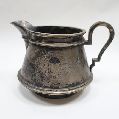 Сливочник Российская Империя Варшава Норблин . металл, серебрение. 
потертости, следы бытования