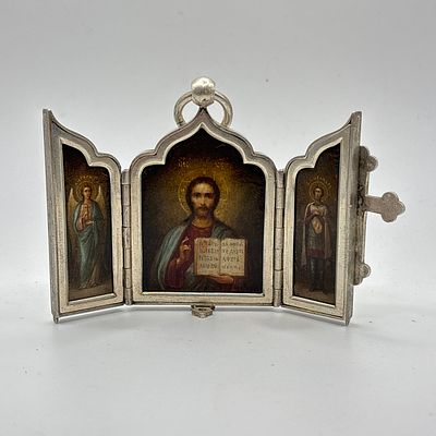 Старинный серебряный складень подаренный барону Таубе от нижних чинов запасного батальона Лейб 