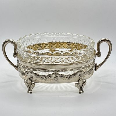 Серебряная ваза со стеклом, Российская Империя, Москва, 1908-1917 гг. серебро 84. В хорошем 