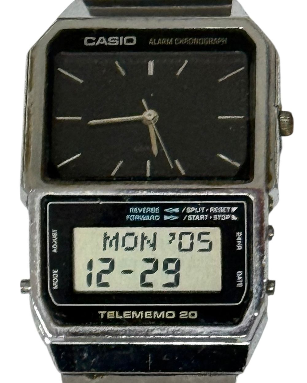 Casio . שעון יד וינטג חברת קסיו מדגם TELEMEMO
