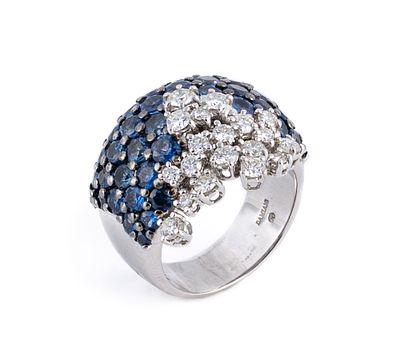 Damiani, anello in oro, diamanti e zaffiri, collezione Flutti, anni 2000 - Damiani, anello in oro 