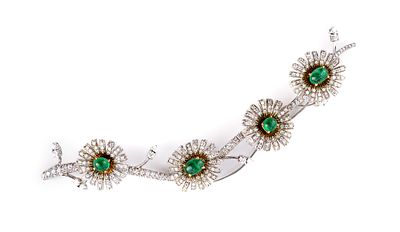 Spilla in oro, diamanti e smeraldi - Spilla in oro, diamanti e smeraldi Spilla in oro bicolore 