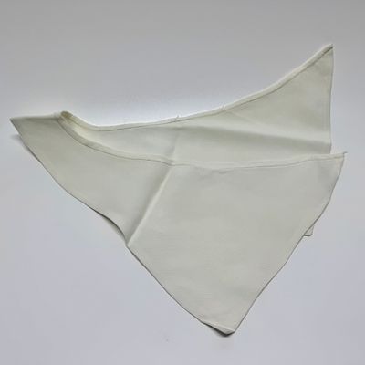 Воротник. СССР, 1930-е гг. Крепдешин. 
max. ширина – 25 см. 
№ 22 ВА