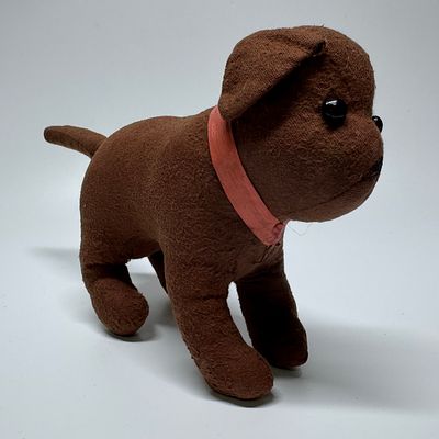 Мягкая игрушка &laquo;Собачка&raquo;. Россия, 1920-е гг. Текстиль, солома. Мягкая игрушка &laquo;Собачка&raquo;. Россия 