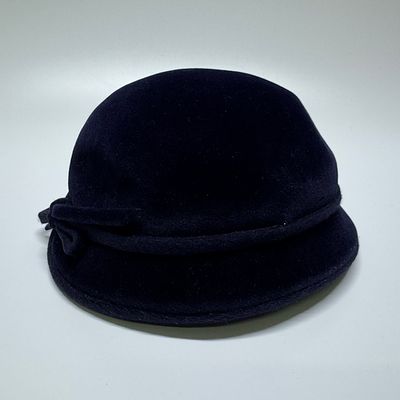 Шляпка. Париж / Нью-Йорк, Brandt, 1940-1950-е гг. Бархат. Шляпка женская. Париж / Нью-Йорк 