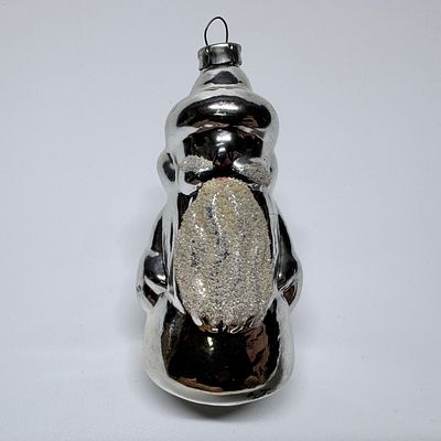 Елочная игрушка &laquo;Дед Мороз&raquo;. СССР, 1970-е гг. Стекло. 
Высота – 10 см. 
№ 65 ВА.